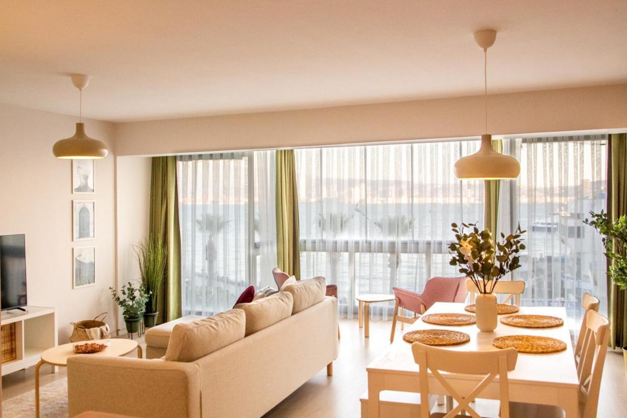 Flat With Sea View Near Karsiyaka Coast Apartment İzmir Exterior photo